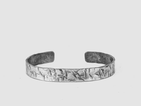 Rugged silver bracelet Fashion