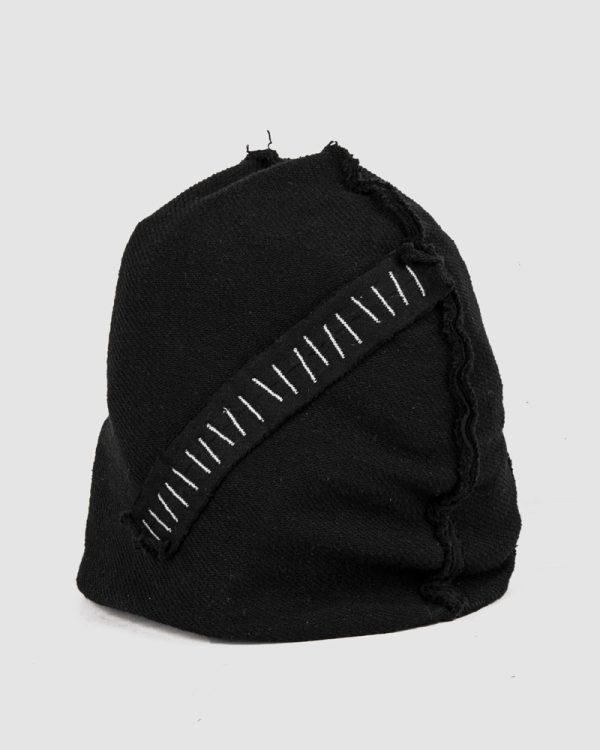 Arc thread stitched beanie Sale